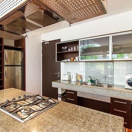 Kamala Hills Serviced Apartments Værelse billede